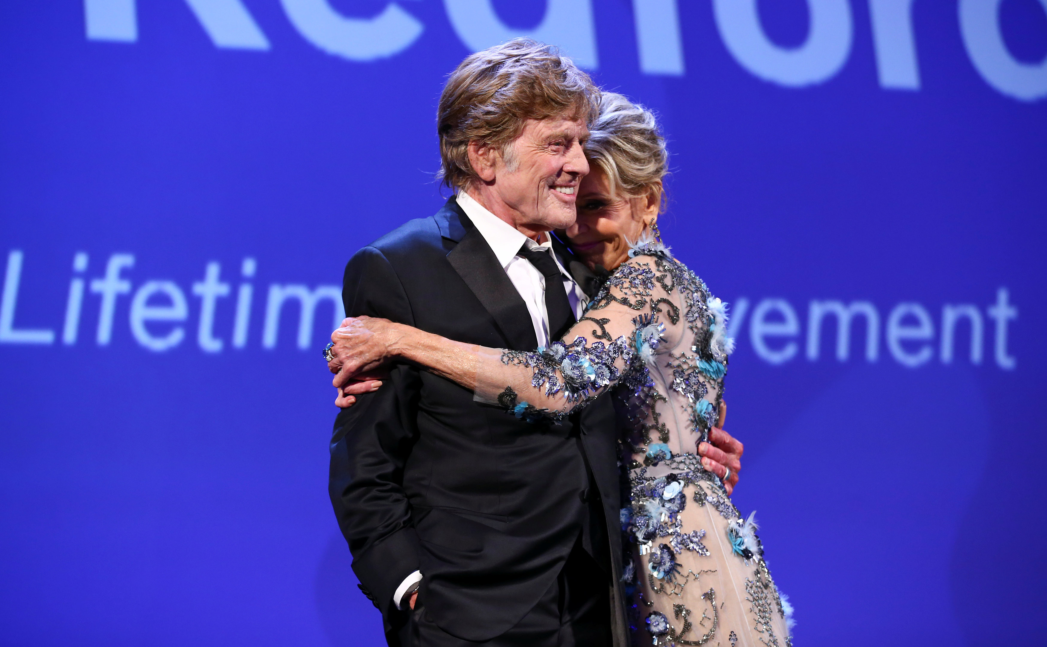 Актёры Джейн Фонда и Роберт Редфорд на кинофестивале в Венеции. Фото: © REUTERS/Alessandro Bianchi