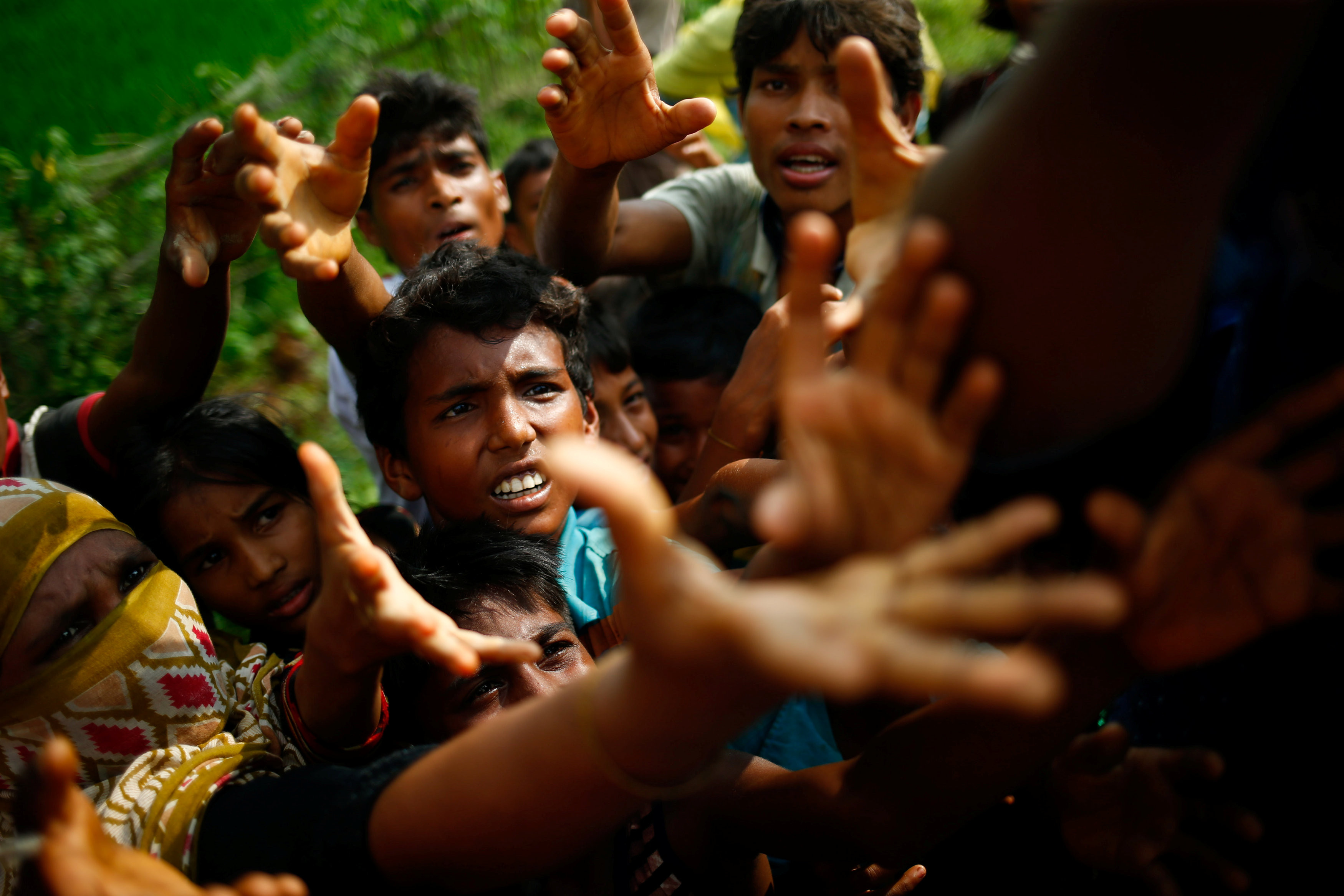 Сбежавшие в Бангладеш рохинджа. Фото: &copy;&nbsp;REUTERS/Mohammad Ponir Hossain
