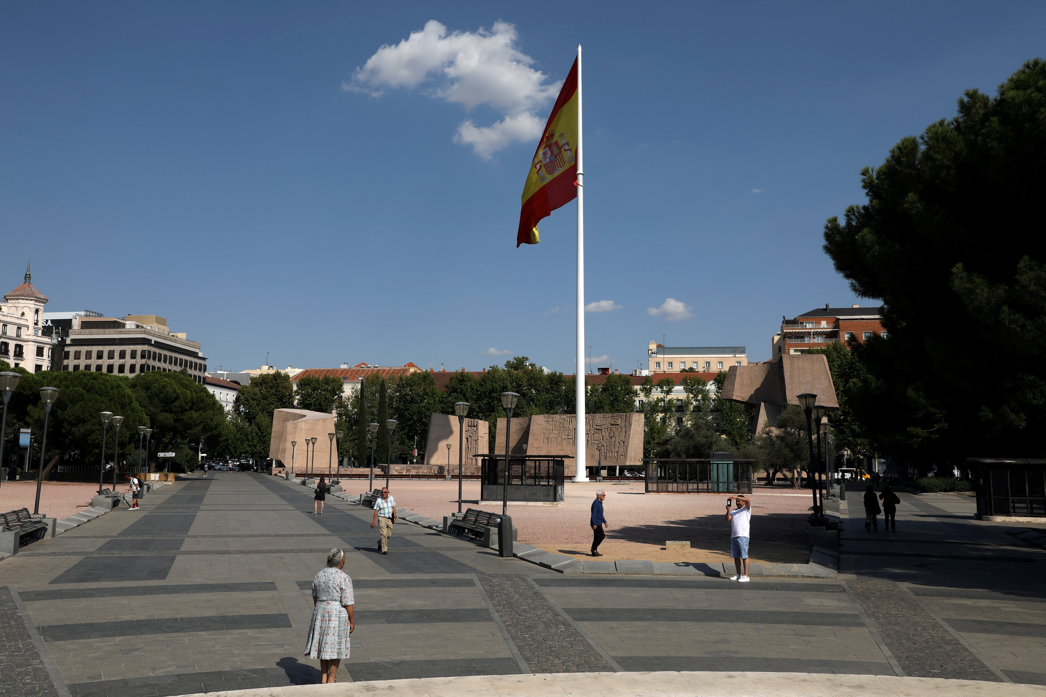 Флаг Испании. Фото: &copy; REUTERS/Susana Vera