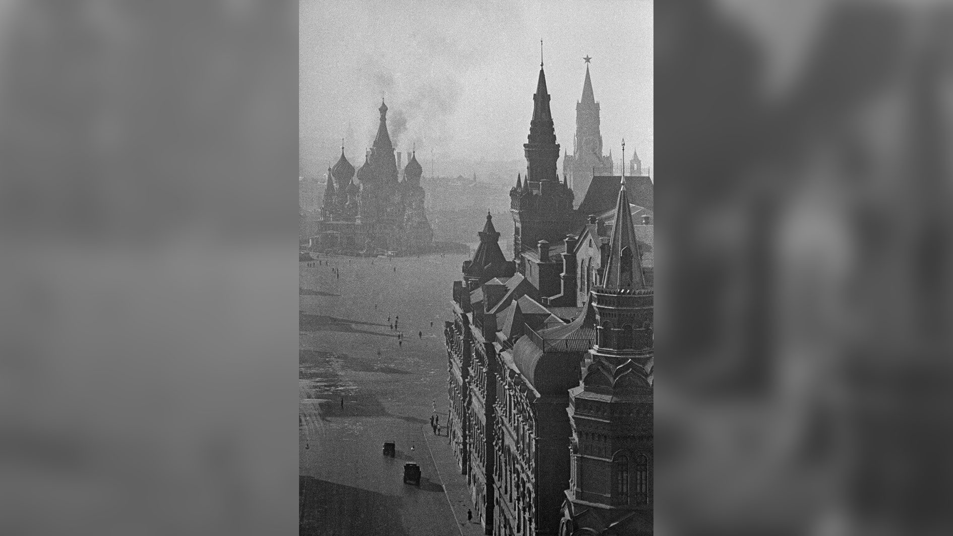 1941 год. На Красной площади в первые дни войны. Фото: © РИА Новости