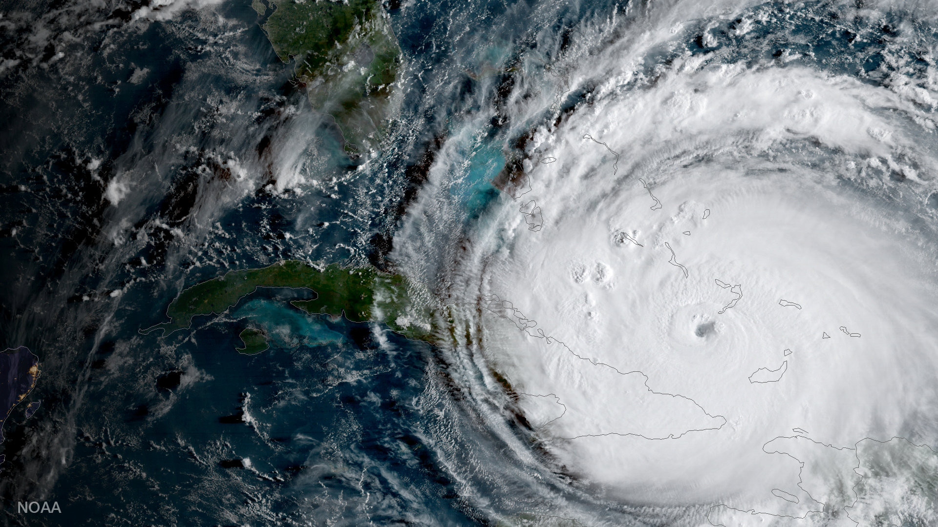 <p>Ураган "Ирма". Фото &copy; REUTERS/NASA&nbsp;<span>Hurricane&nbsp;</span><span>Center</span></p>