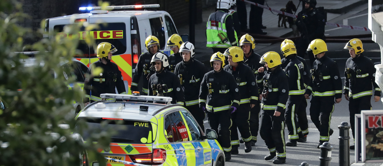 Борьба с терроризмом в Великобритании. Взрыв в школе Нью Лондона.