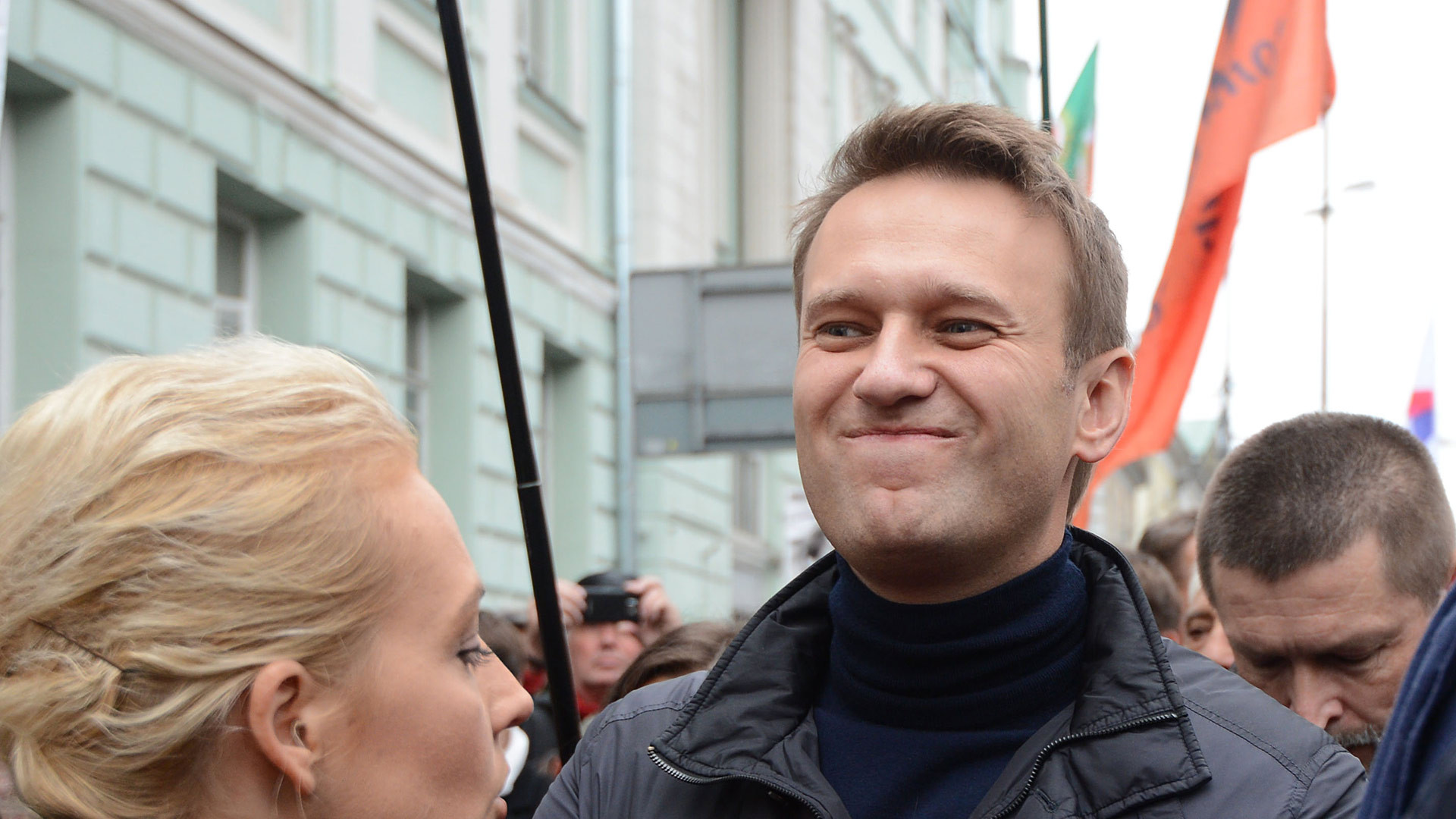 Навальный мошенничество. Навальный 666. Навальный в 1998. Навальный ведущий.
