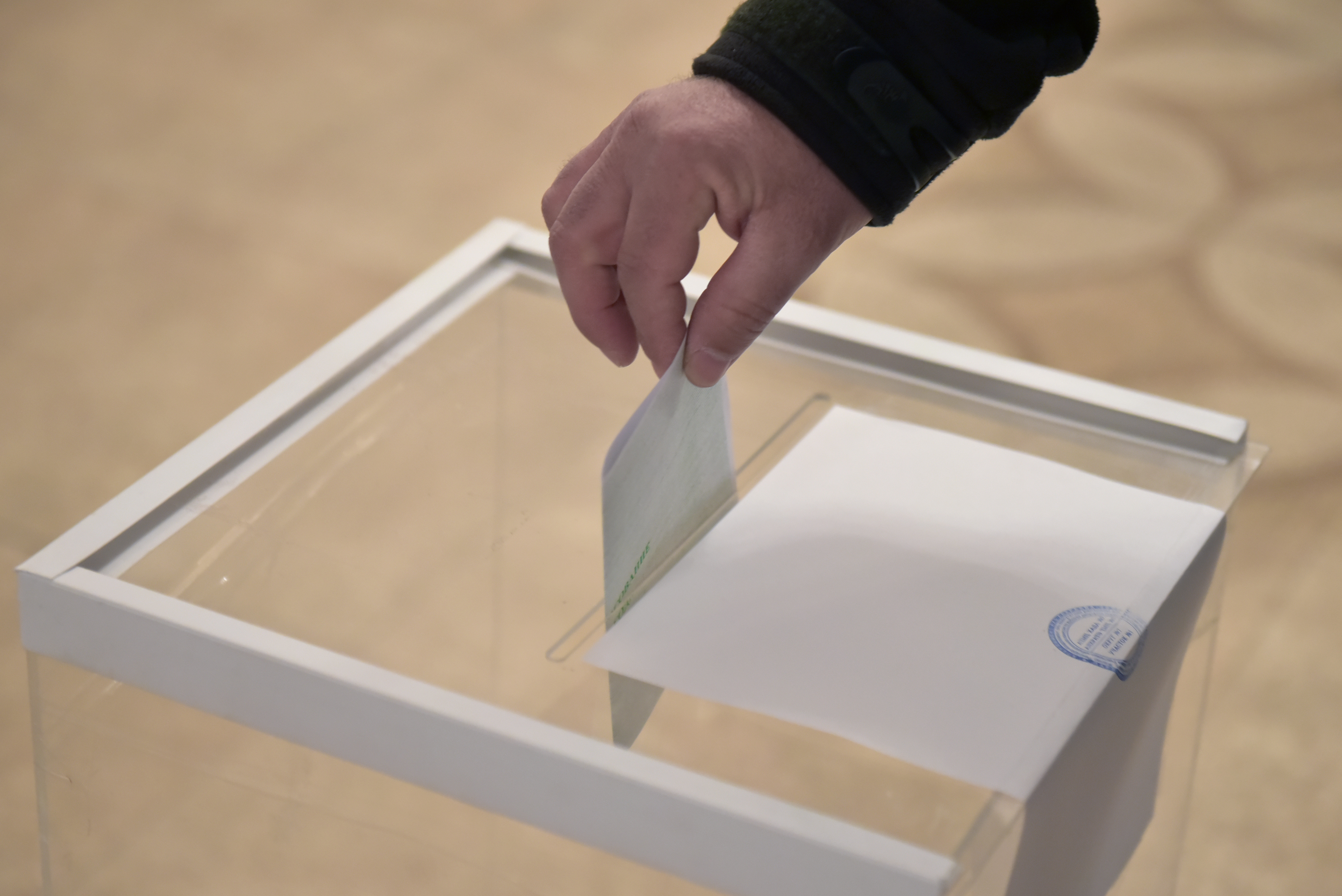 Урна для голосования. Фото: &copy; РИА Новости/Томас Тхайцук