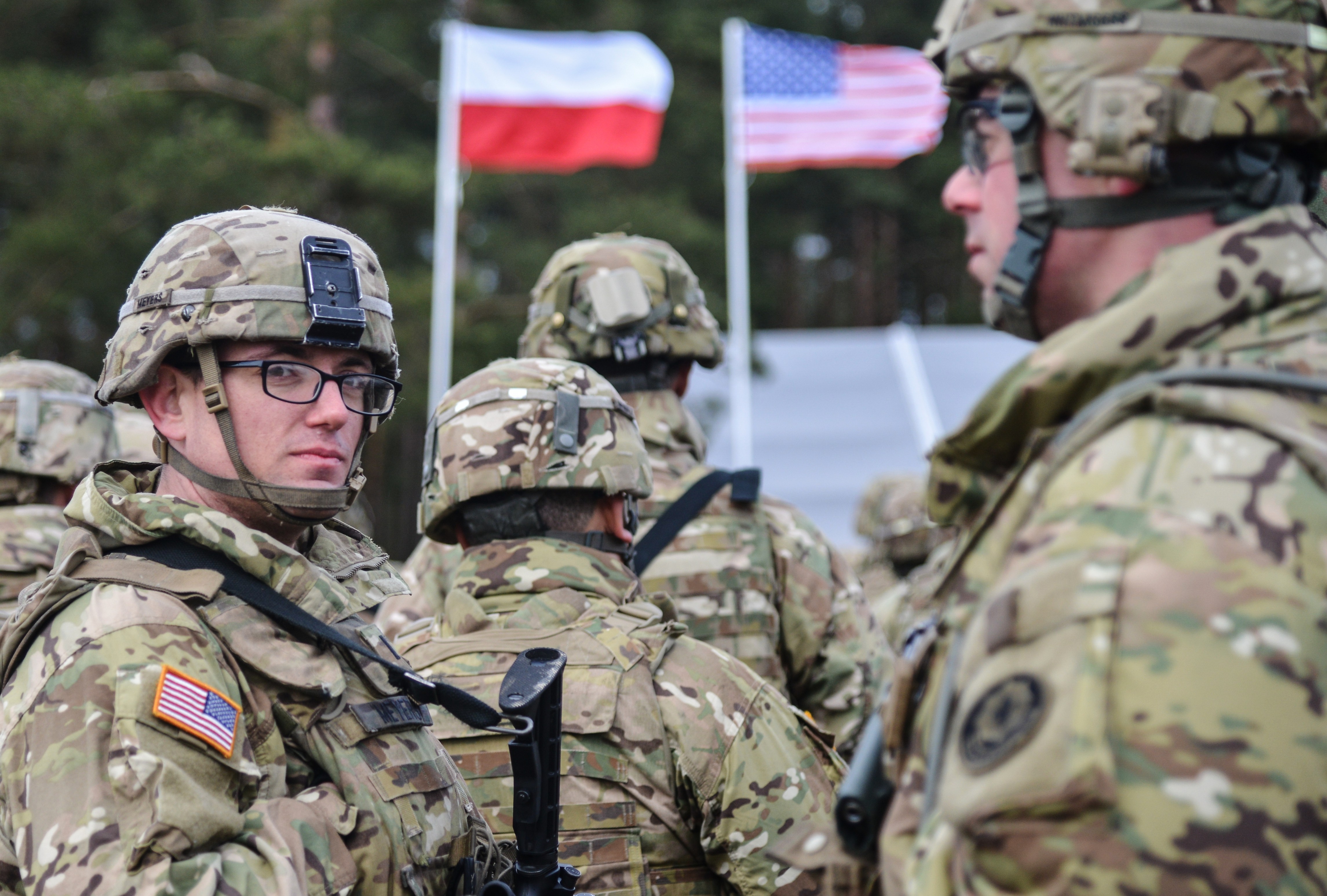 Военные нато в польше. Солдаты НАТО В Польше. Армия НАТО В Польше. Войска НАТО В Польше. Армия США В Польше.
