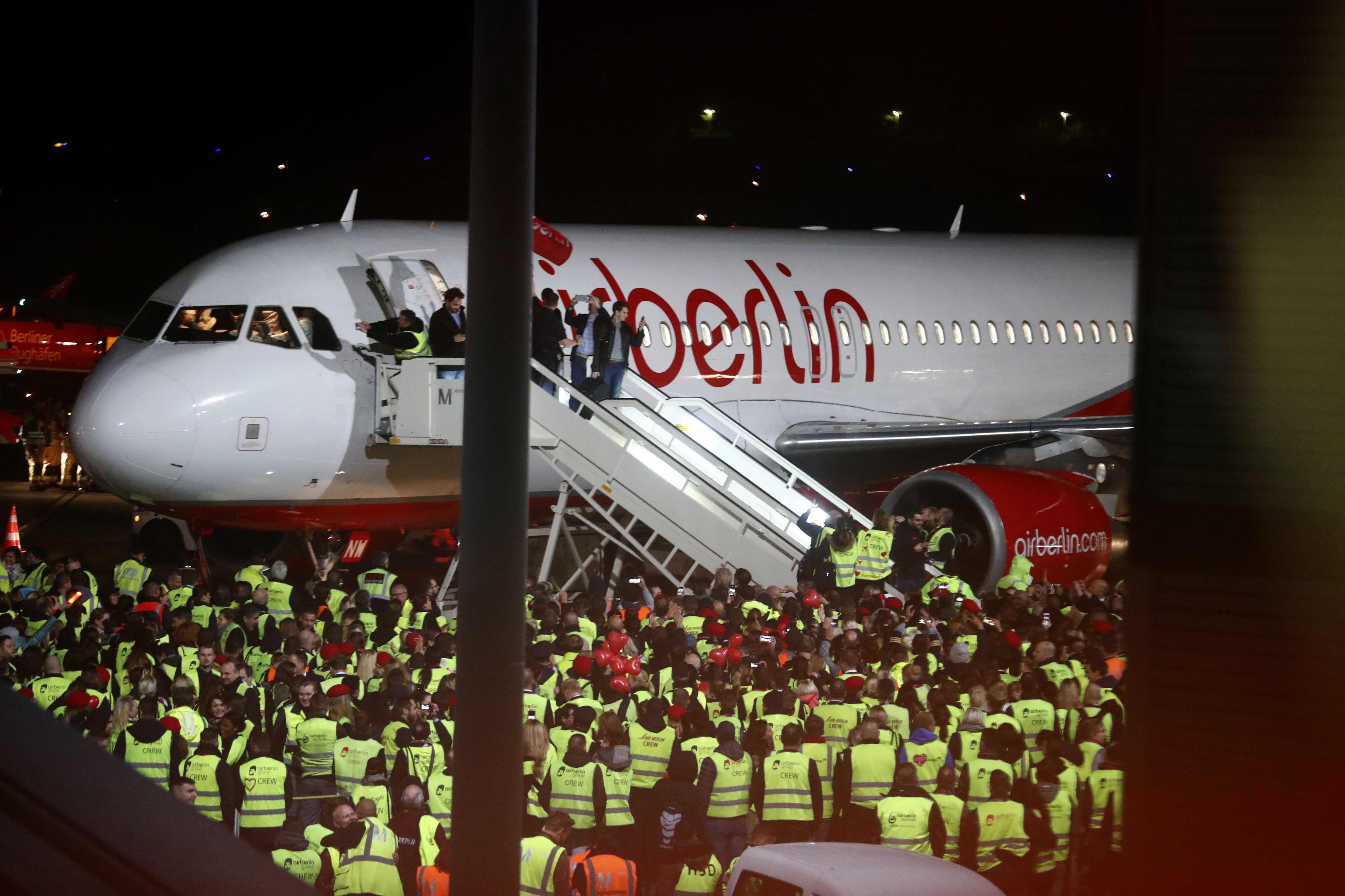 Самолёт авиакомпании Air Berlin. Фото: © REUTERS/Hannibal Hanschke