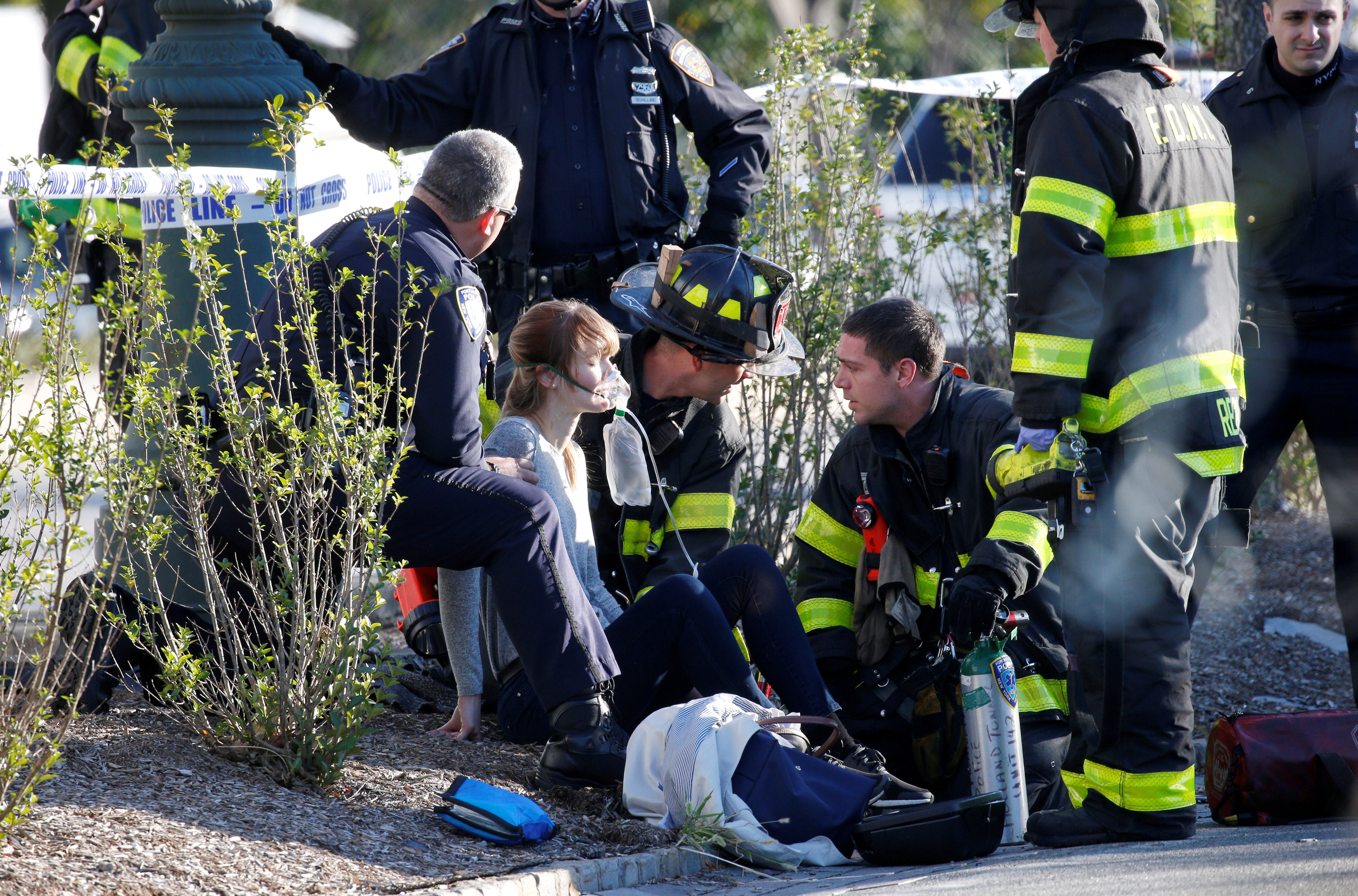 Одна из пострадавших во время теракта в Нью-Йорке. Фото: &copy;&nbsp;REUTERS/Brendan McDermid