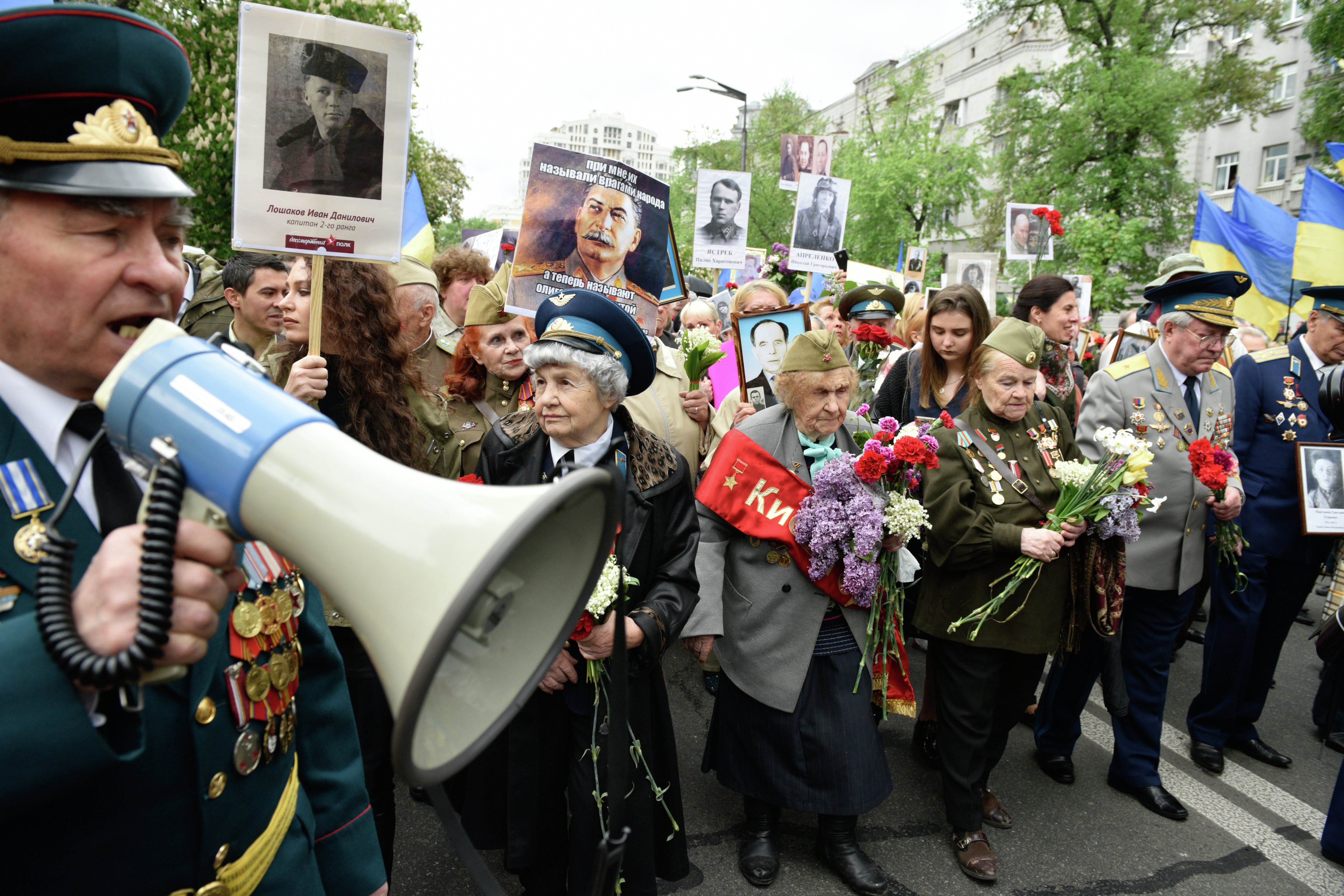 Участники и ветераны ВОВ на акции "Бессмертный полк" в Киеве&nbsp;
Фото:&nbsp;&copy;&nbsp;РИА Новости&nbsp;