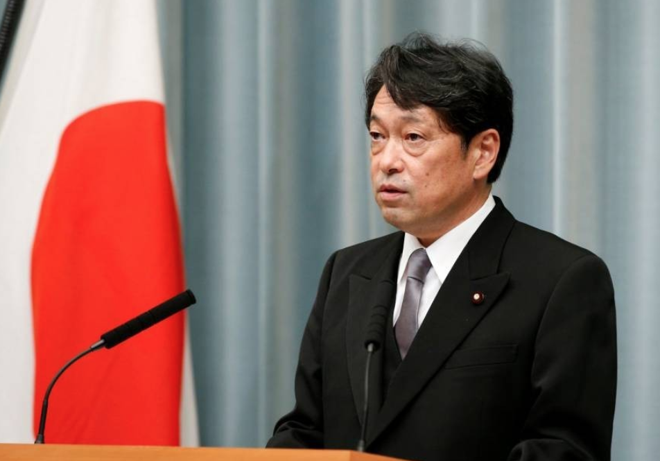 Япония угрожает. Японский министр обороны. Министр обороны Японии Ясукадзу Хамада. Ицунори Онодэра. Глава Минобороны Японии.