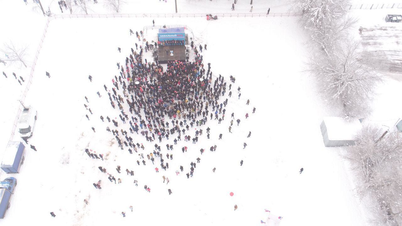 На митинг во Владимире пришло около 300-400 человек