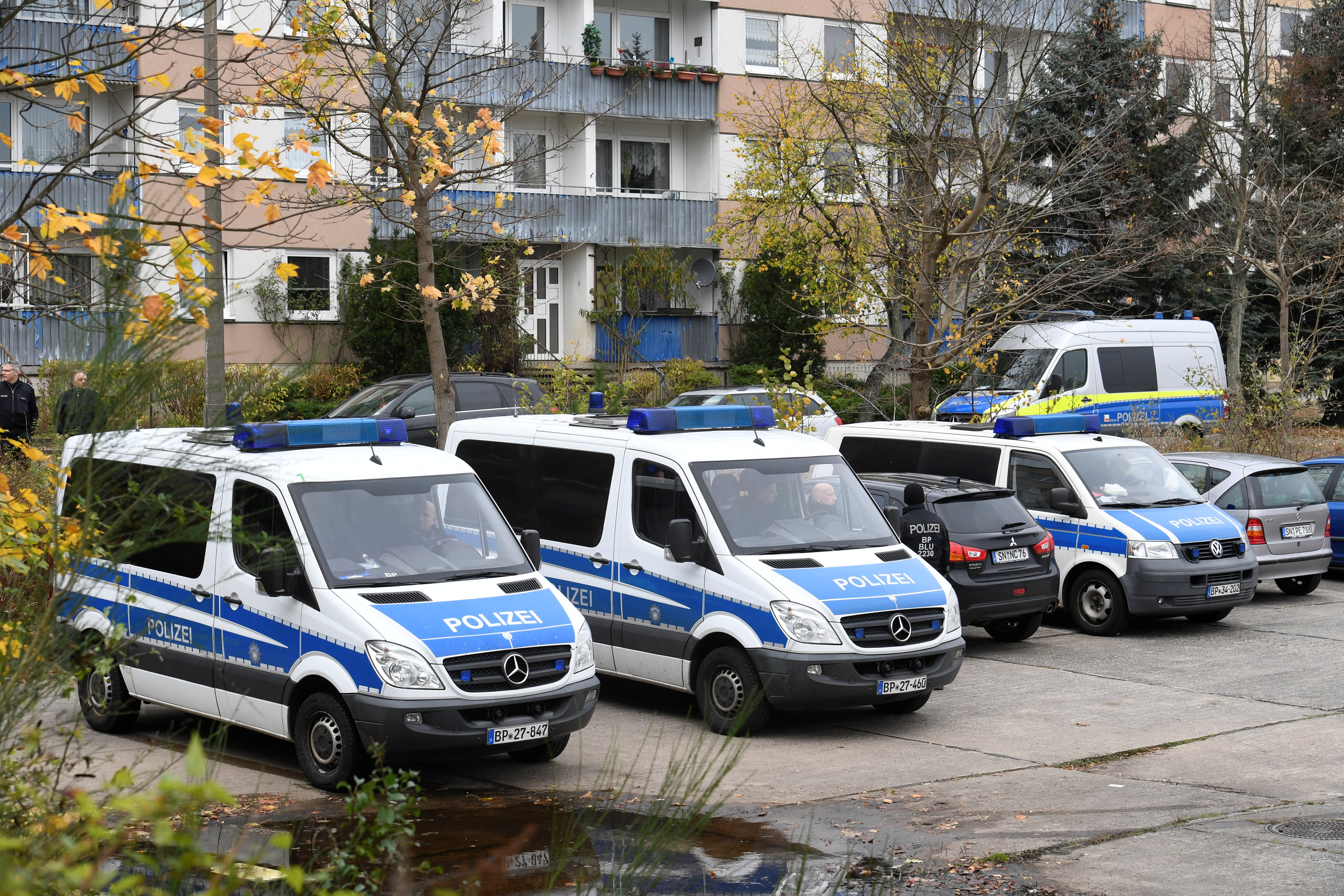 Автомобили полиции в Германии. Фото: &copy; REUTERS/Fabian Bimmer