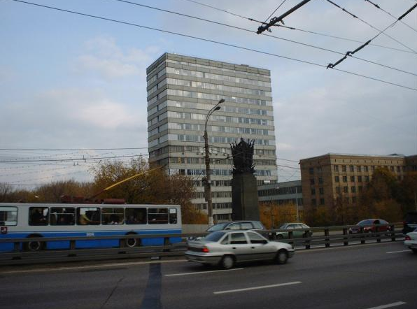 Здание инженерного центра отдельного конструкторского бюро имени А.И. Микояна в Москве.&nbsp;Фото: wikimapia.org