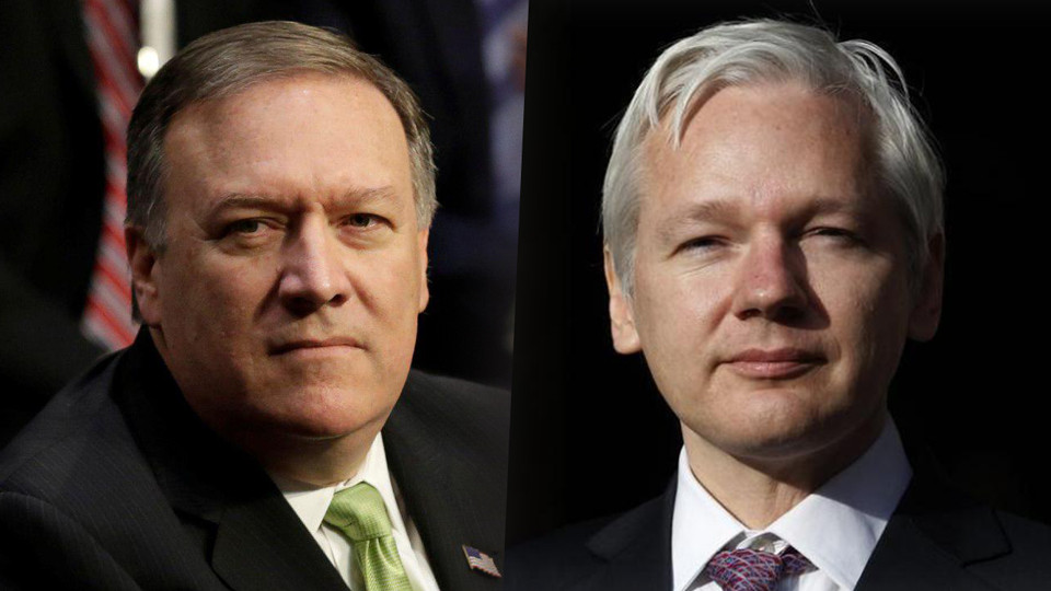 Директор ЦРУ Майкл Помпео и&nbsp;основатель WikiLeaks Джулиан Ассанж. Фото: &copy; REUTERS