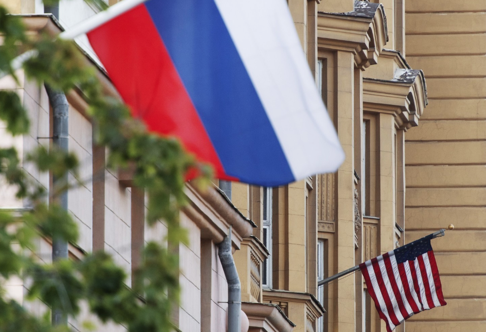 <p><span>Флаги России и США. Фото: © РИА Новости/Максим Блинов</span></p>