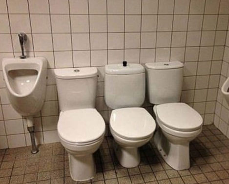 Служебный туалет картинка