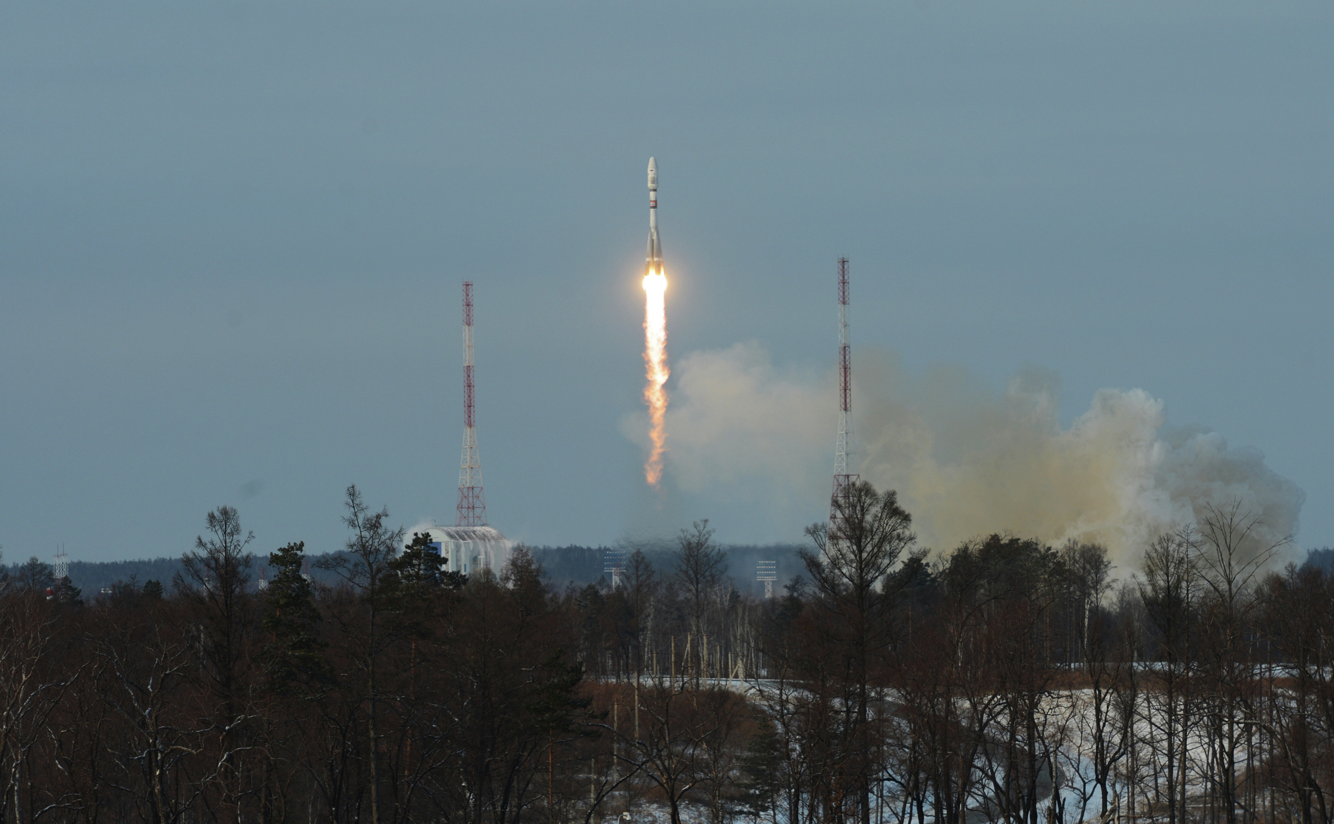 Почему отменили запуск ракеты сегодня. Старт ракеты с космодрома Восточный. Метеор природа Спутник. Метеор-м № 2. В небе Союз-2.1а.