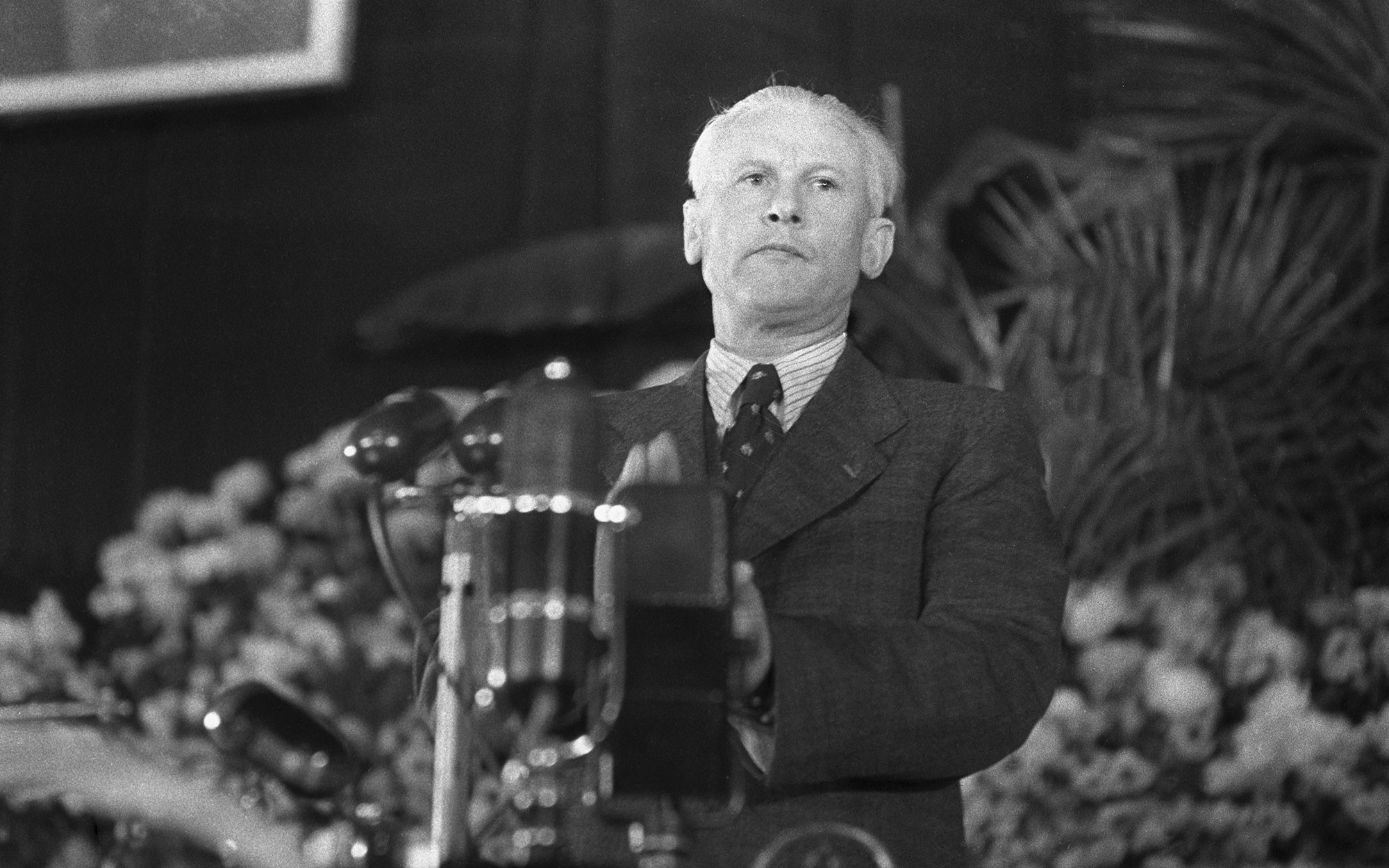 Александр Александрович Фадеев, 1 мая 1956 года. Фото: © РИА Новости / Анатолий Гаранин