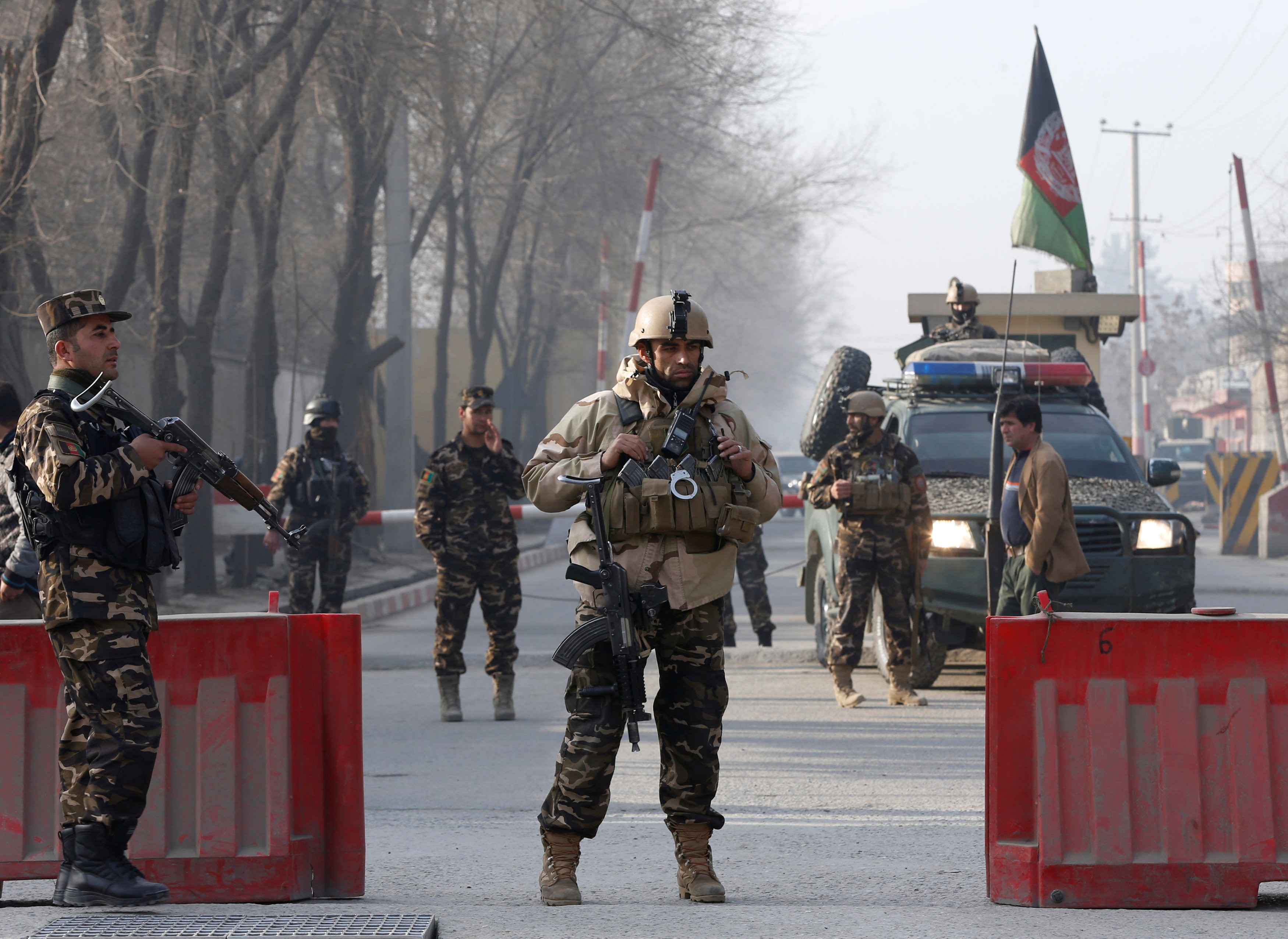 Полиция, Афганистан. Фото &copy; REUTERS/Omar Sobhani&nbsp;