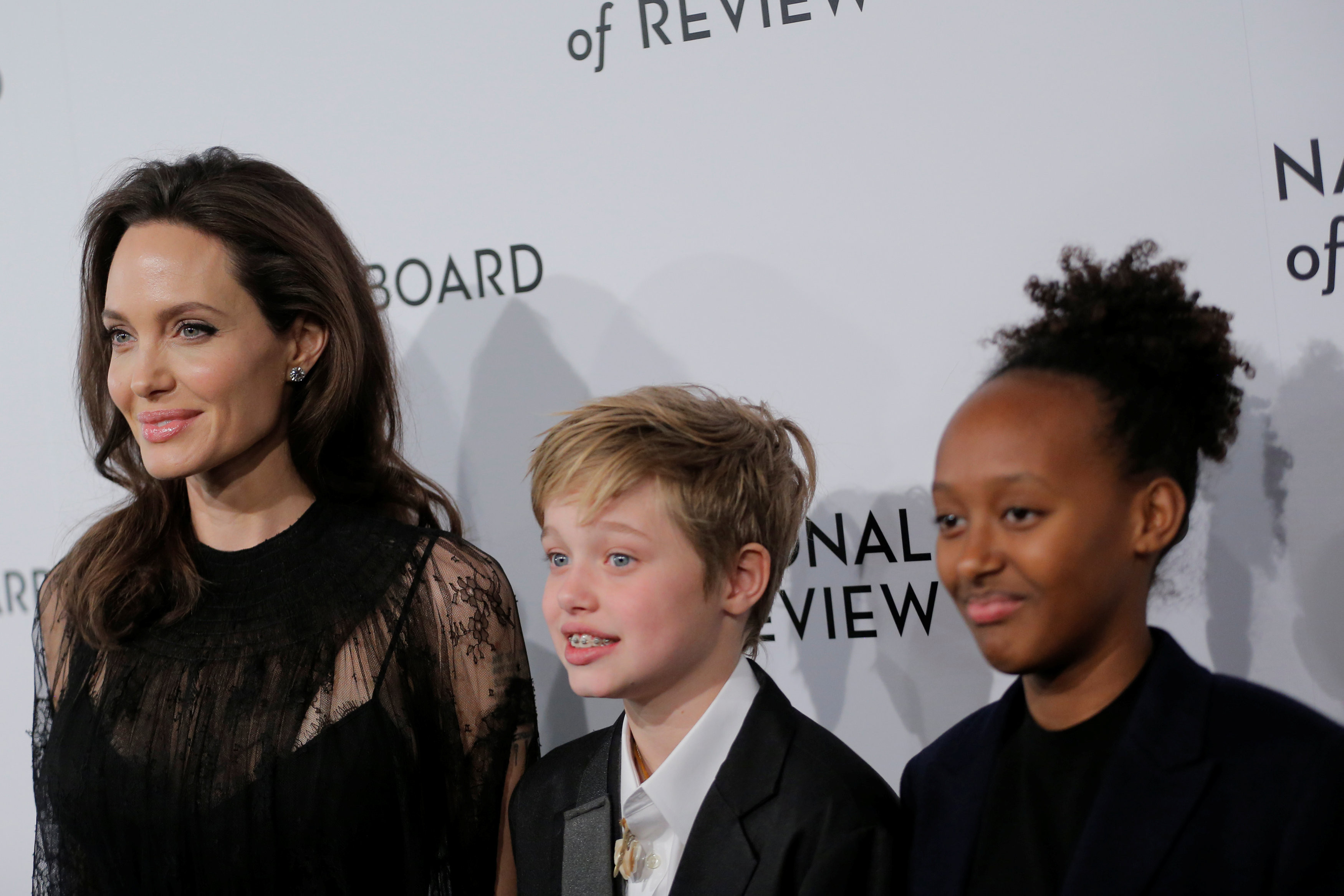 Анджелина Джоли с детьми. Фото: &copy;&nbsp;REUTERS/Lucas Jackson
