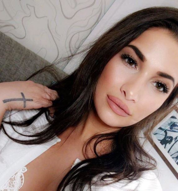 Оливия Нова умерла в 20 лет, через месяц после того, как начала работать в порноиндустрии