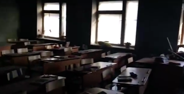 Школьный класс, в который злоумышленники бросили коктейль Молотова. Фото: &copy;СУ СКР по Республике Бурятия