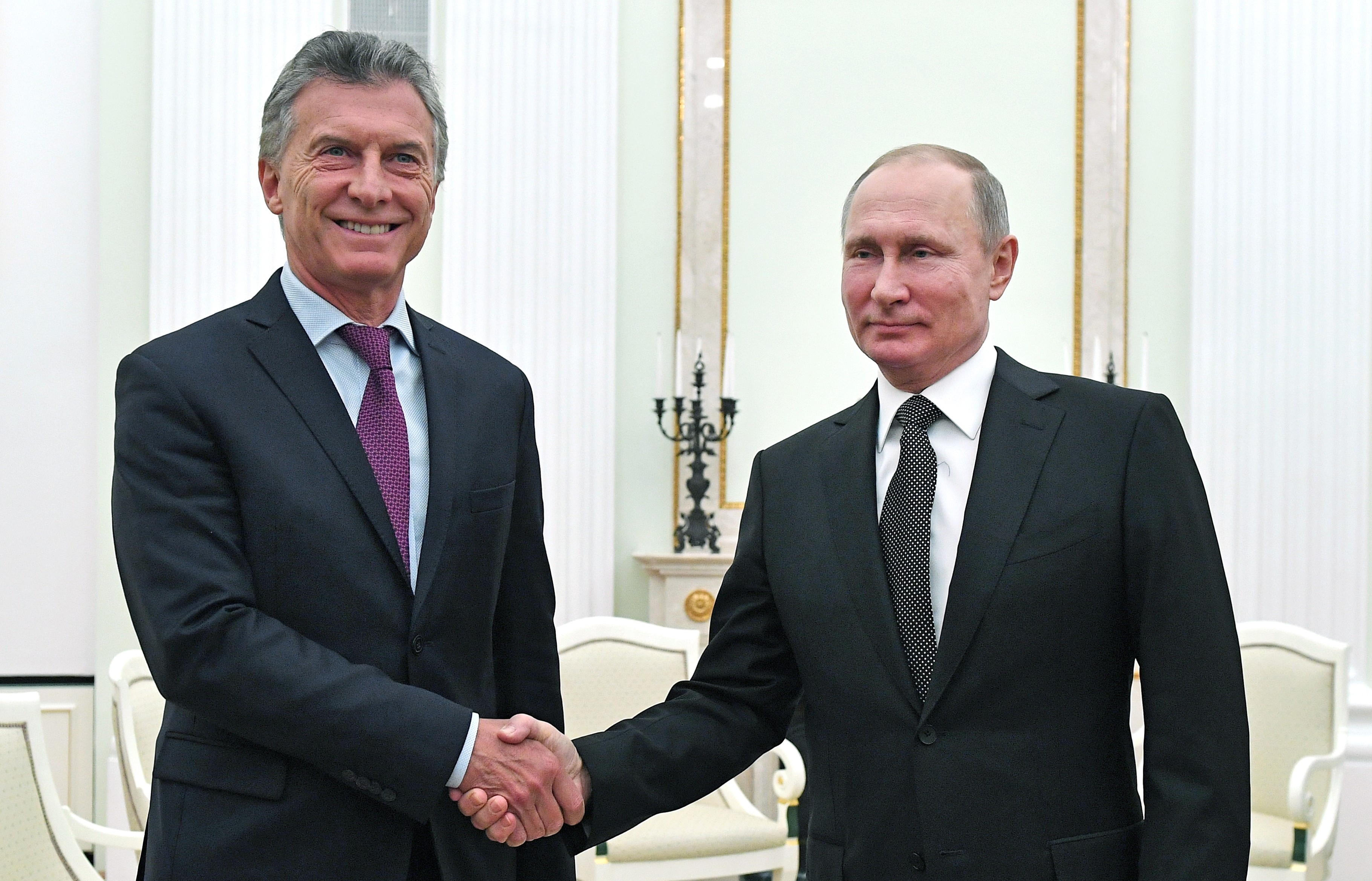 Маурисио Макри (слева) и Владимир Путин (справа).&nbsp;Фото: &copy;РИА Новости/Максим Блинов