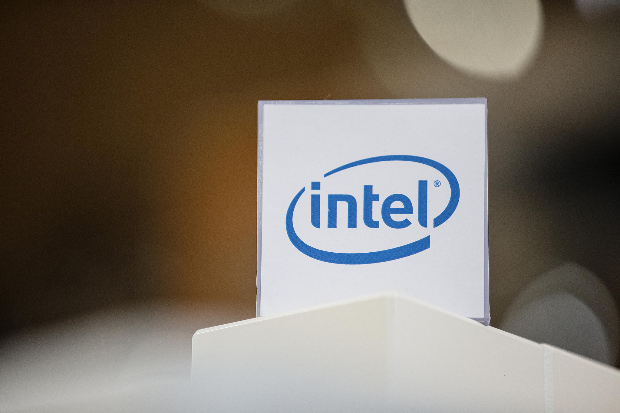 Кабинет интел. Intel компания. Корпорация Intel. Intel американская компания. Intel история компании.