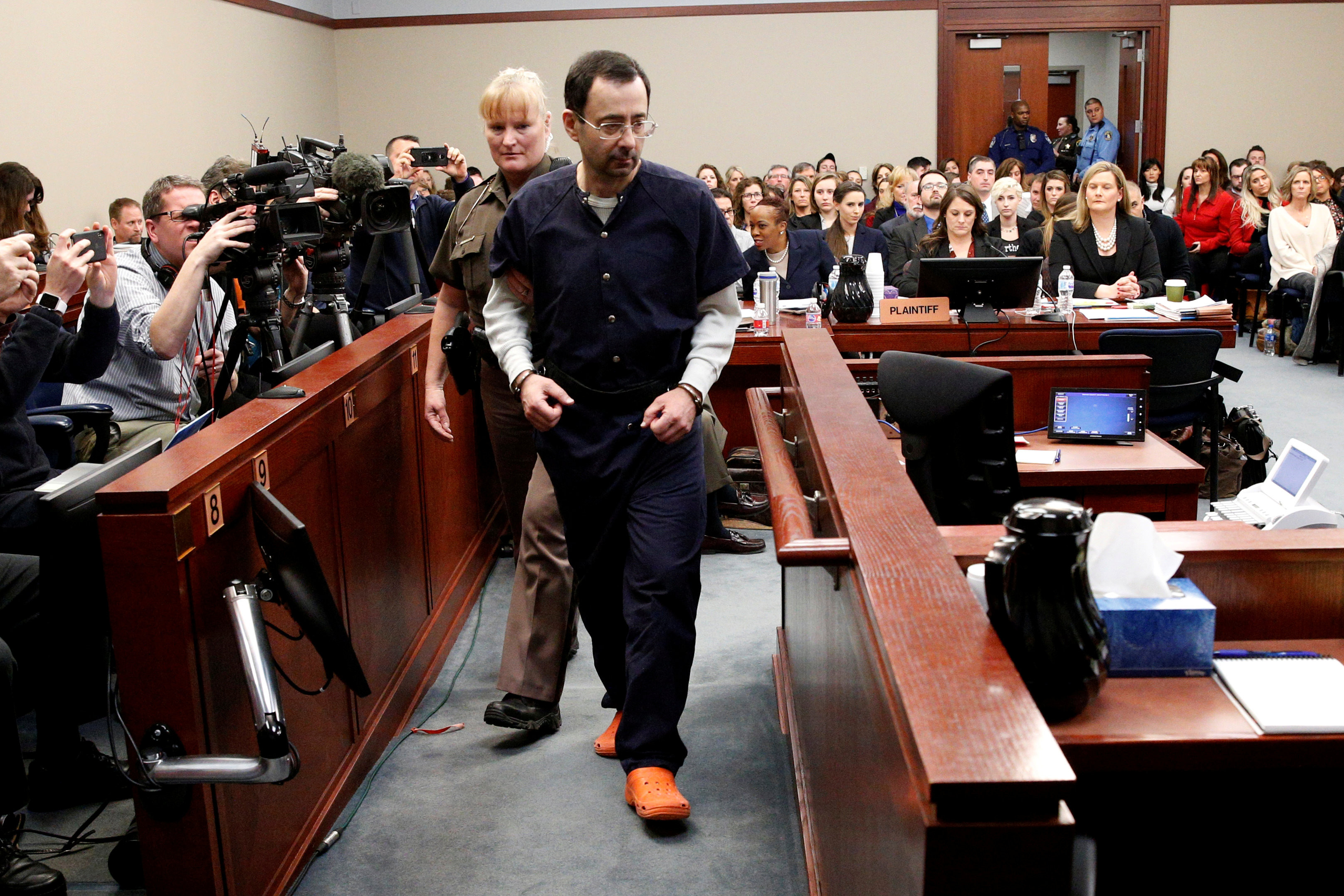 Врач сборной США по спортивной гимнастике Ларри Нассар после приговора. Фото: &copy; Reuters