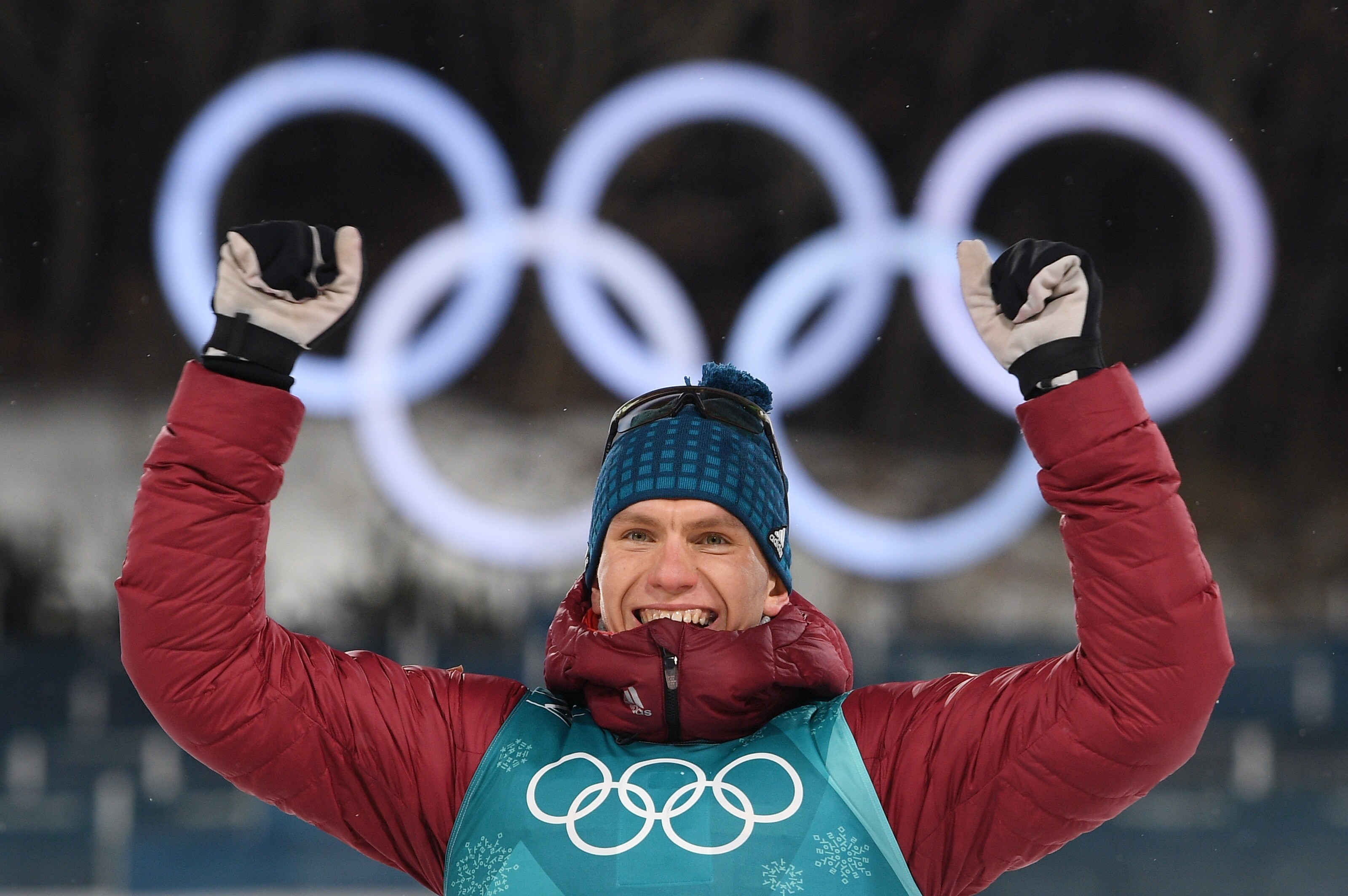 Россиянин Александр Большунов также взял бронзовую медаль на Играх в спринте. Фото: © РИА Новости/Рамиль Ситдиков