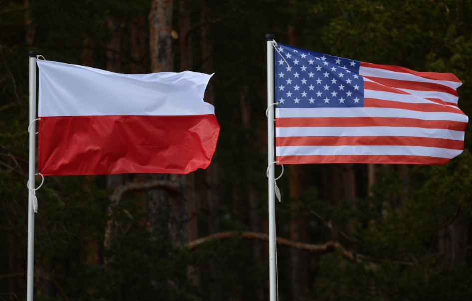 Флаги США и Польши. Фото: &copy;РИА Новости


