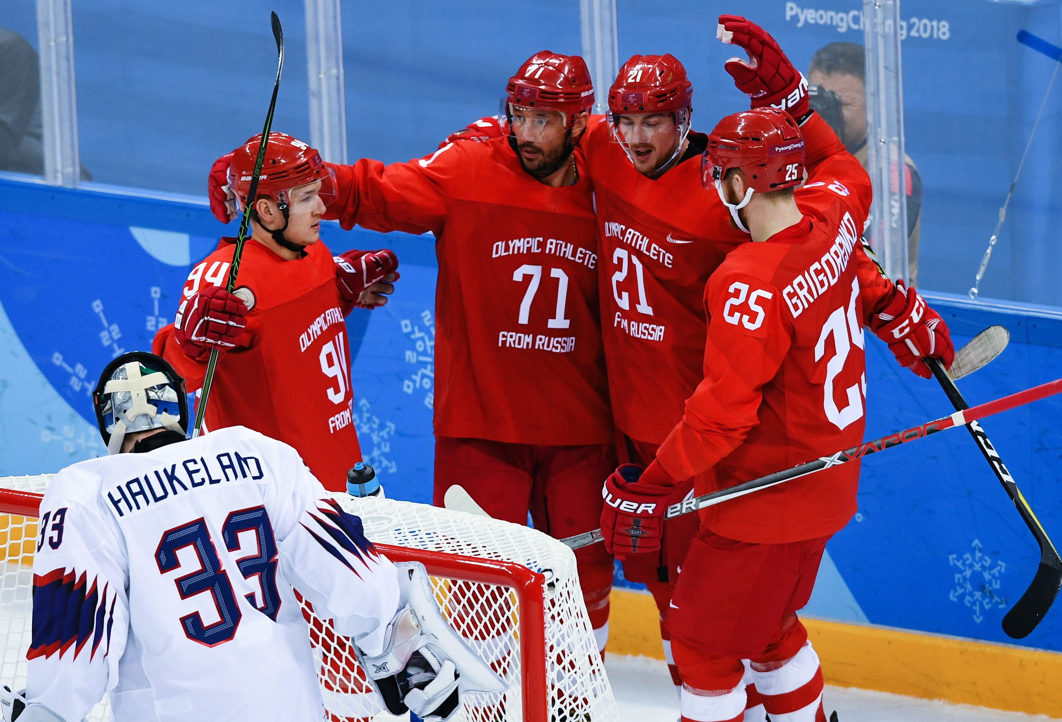 Сборная России по хоккею вышла в полуфинал, разгромив норвежцев со счётом 6:1. Фото: © РИА Новости/Александр Вильф