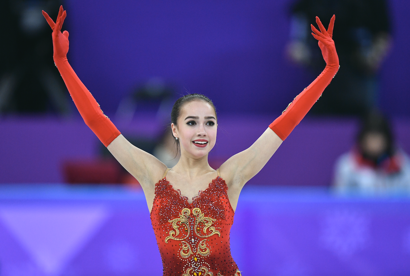 15-летняя Алина Загитова принесла России первое золото Олимпийских игр в Пхёнчхане. Фото: © РИА Новости/Владимир Песня