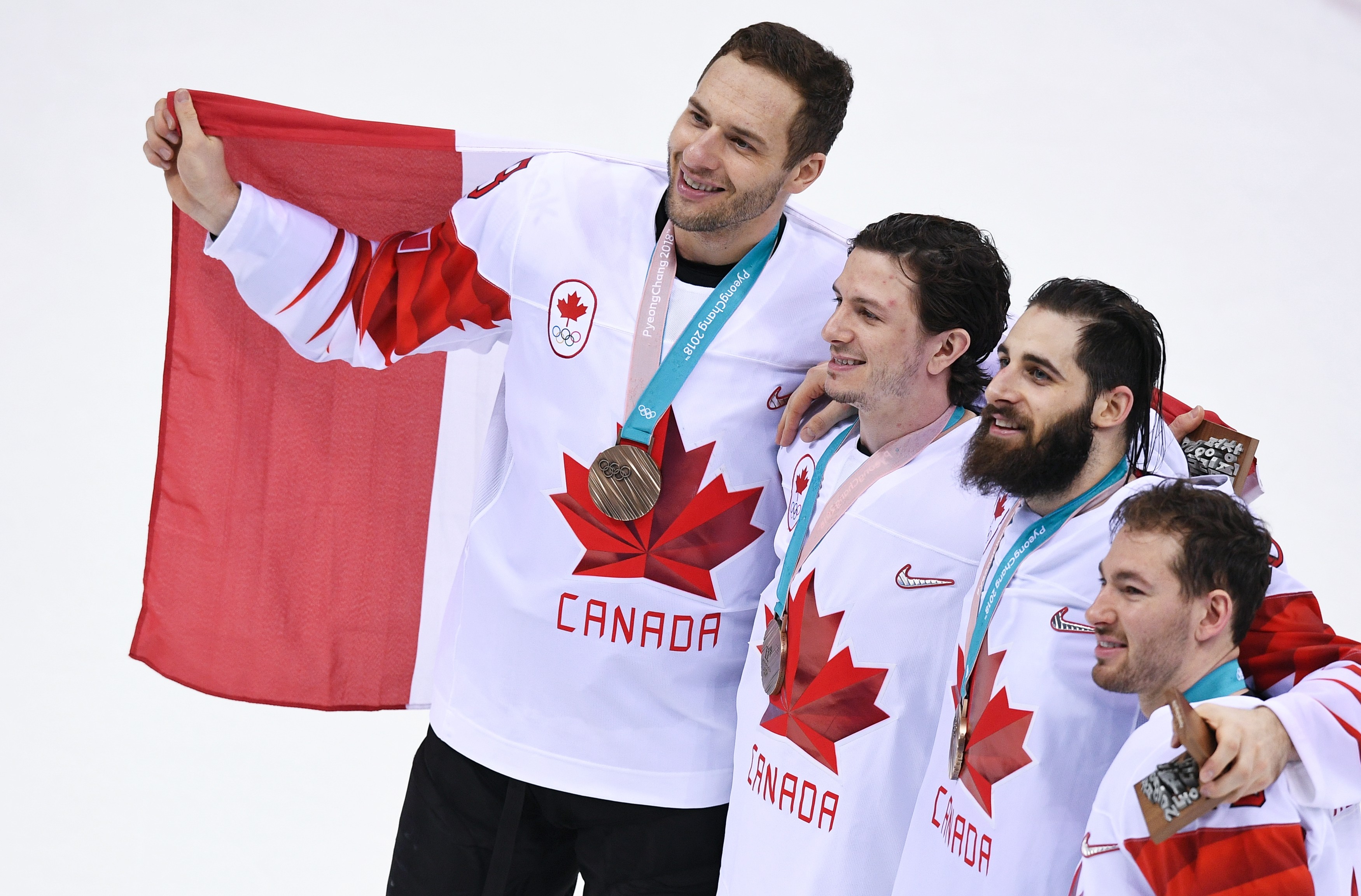 Сборная Канады по хоккею стала бронзовым призёром Олимпийских игр, обыграв Чехию со счётом 6:4. Фото: РИА Новости/Александр Вильф
