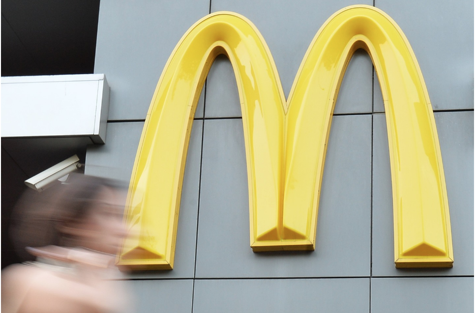 Пригожин заявил, что перестанет ходить в "Макдоналдс" в ответ на санкции США
