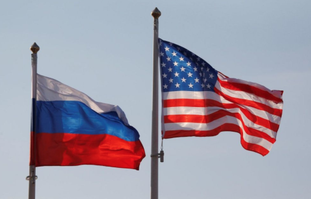 Флаги России и США. Фото: &copy; REUTERS&nbsp;