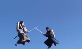 Японцы на реактивных ранцах устроили битву на мечах