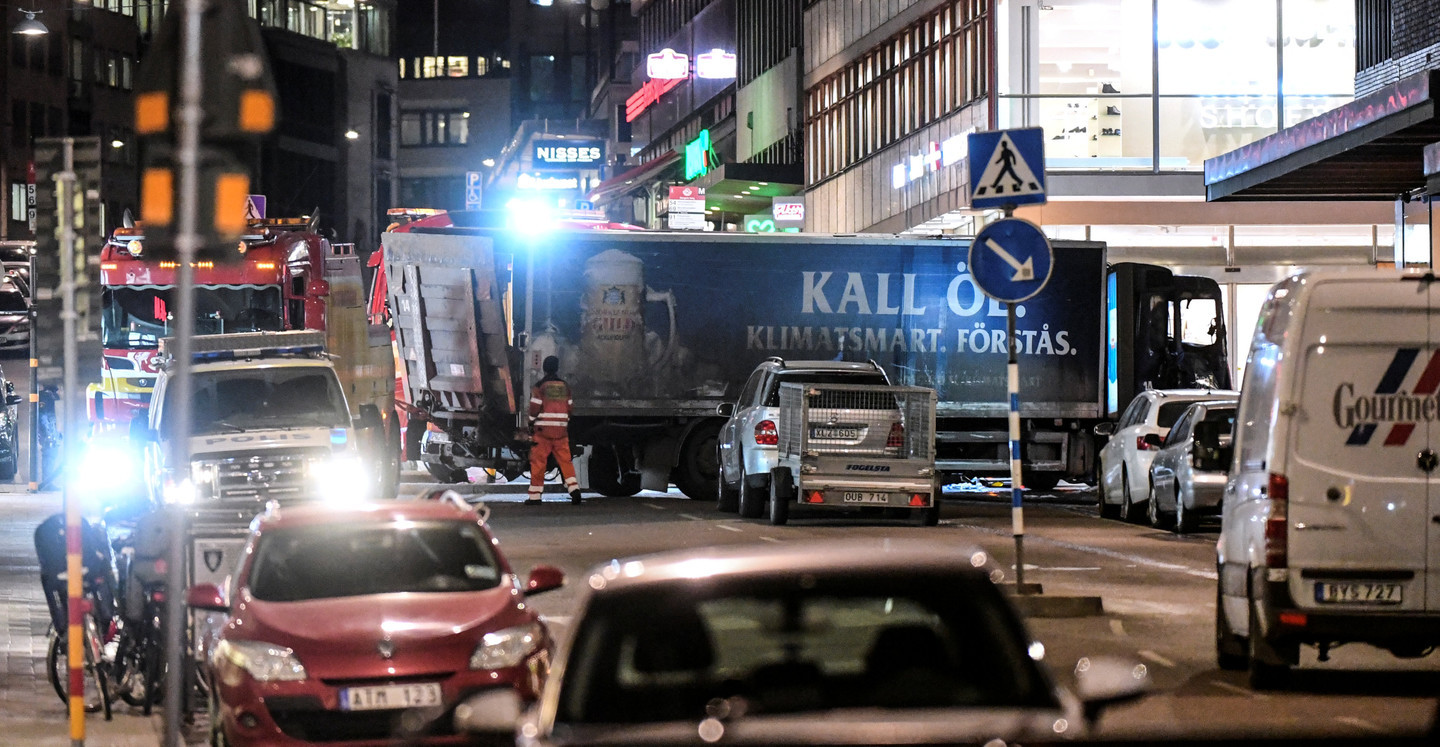Место теракта в Стокгольме в 2017 году. Фото: &copy; Fredrik Sandberg/TT News Agency/via Reuters