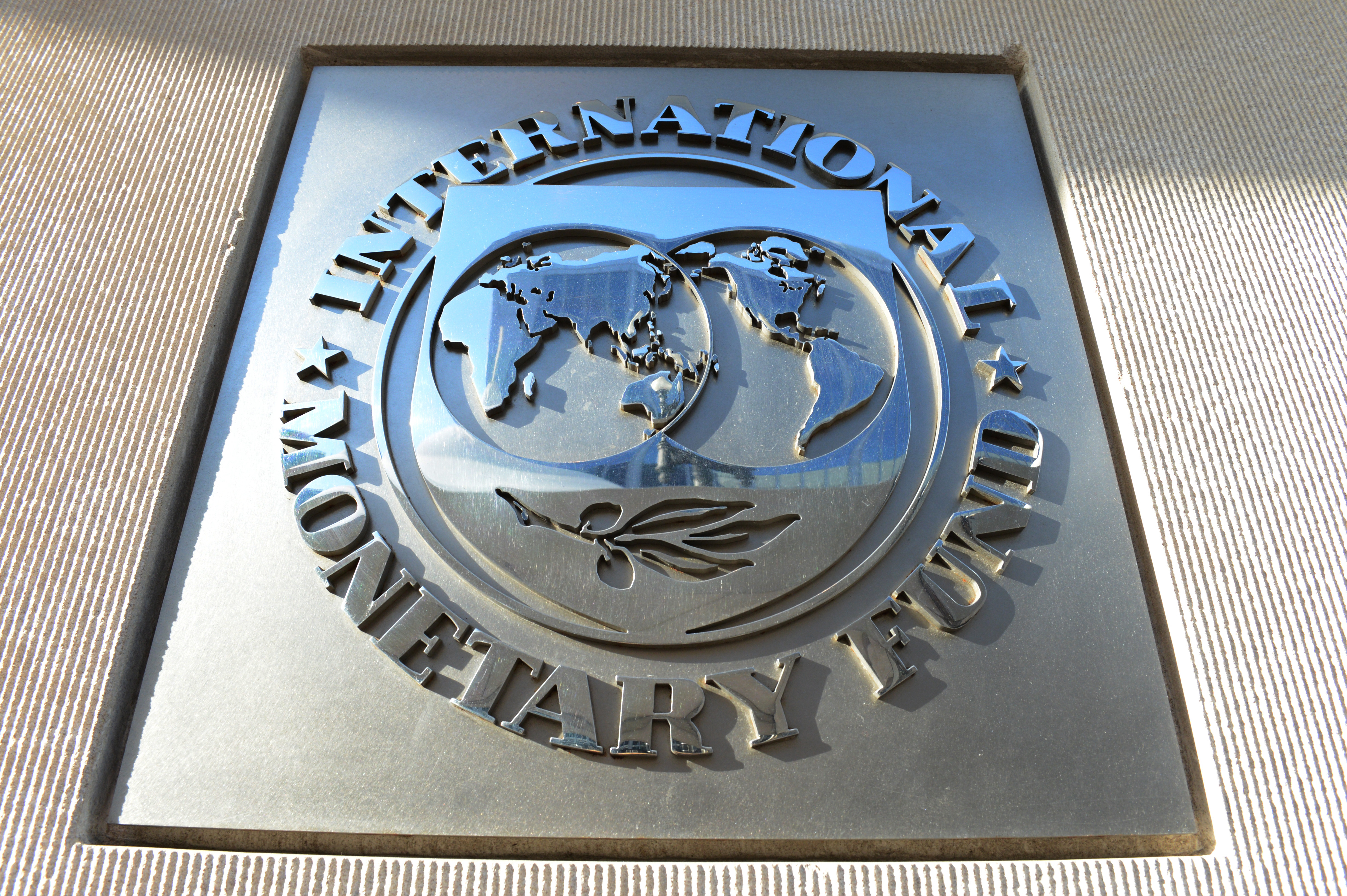 Сайт мвф. Международный валютный фонд (МВФ). МВФ Вашингтон. Герб МВФ. Символ МВФ.