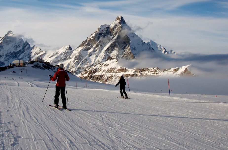 Катание на лыжах на склонах Кляйн-Маттерхорн Фото: &copy; flickr.com/Nick Webb