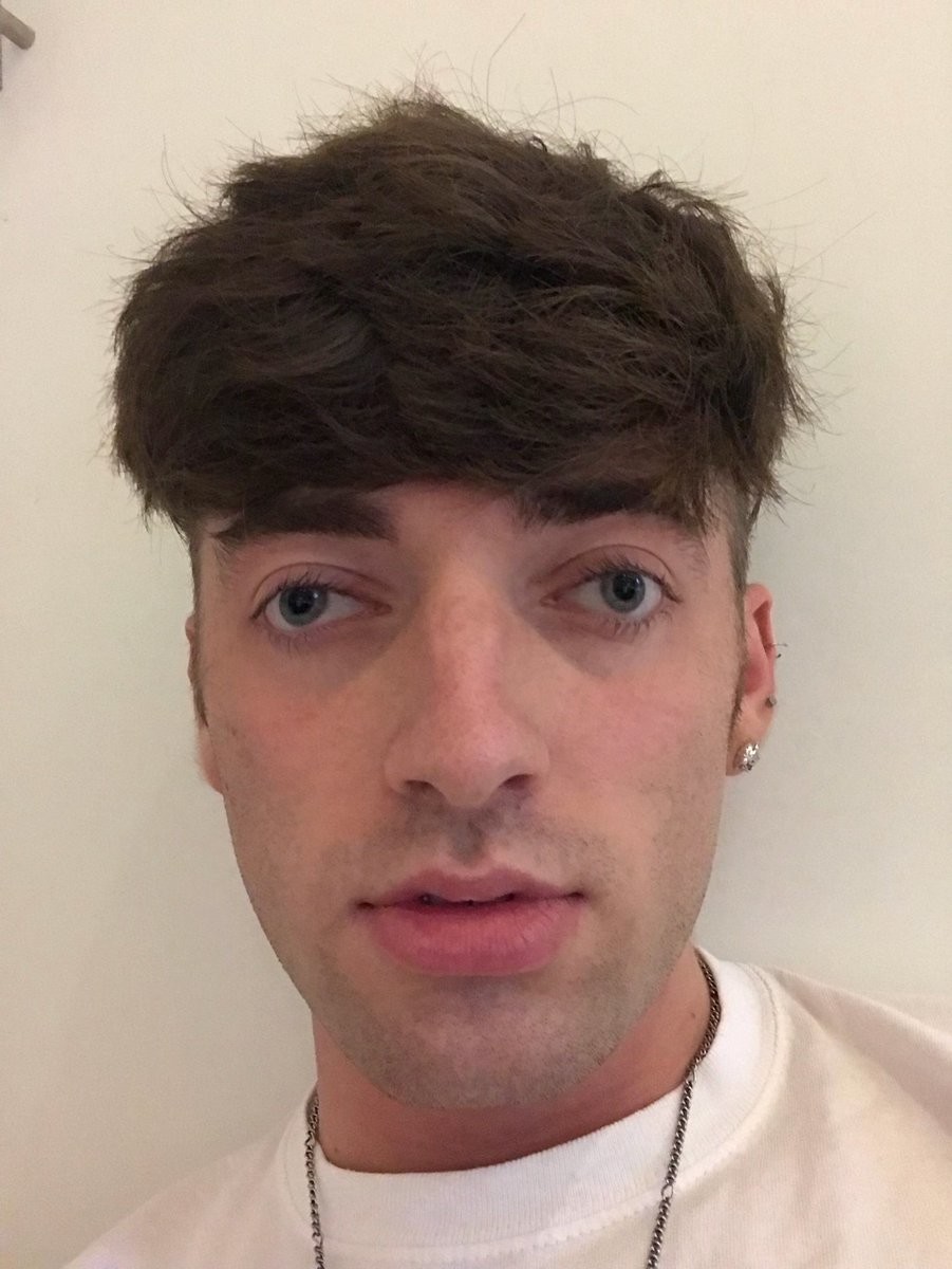 Фото © twitter/Carmie Sellitto