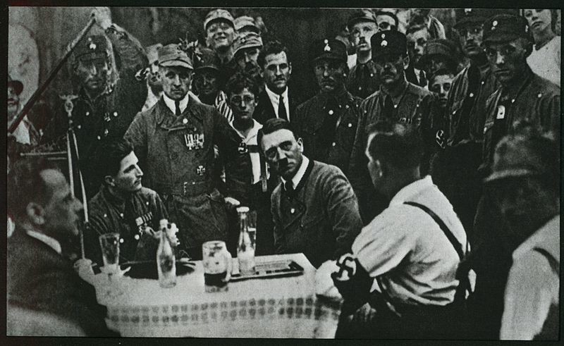 Адольф Гитлер. Фото: © Wikipedia