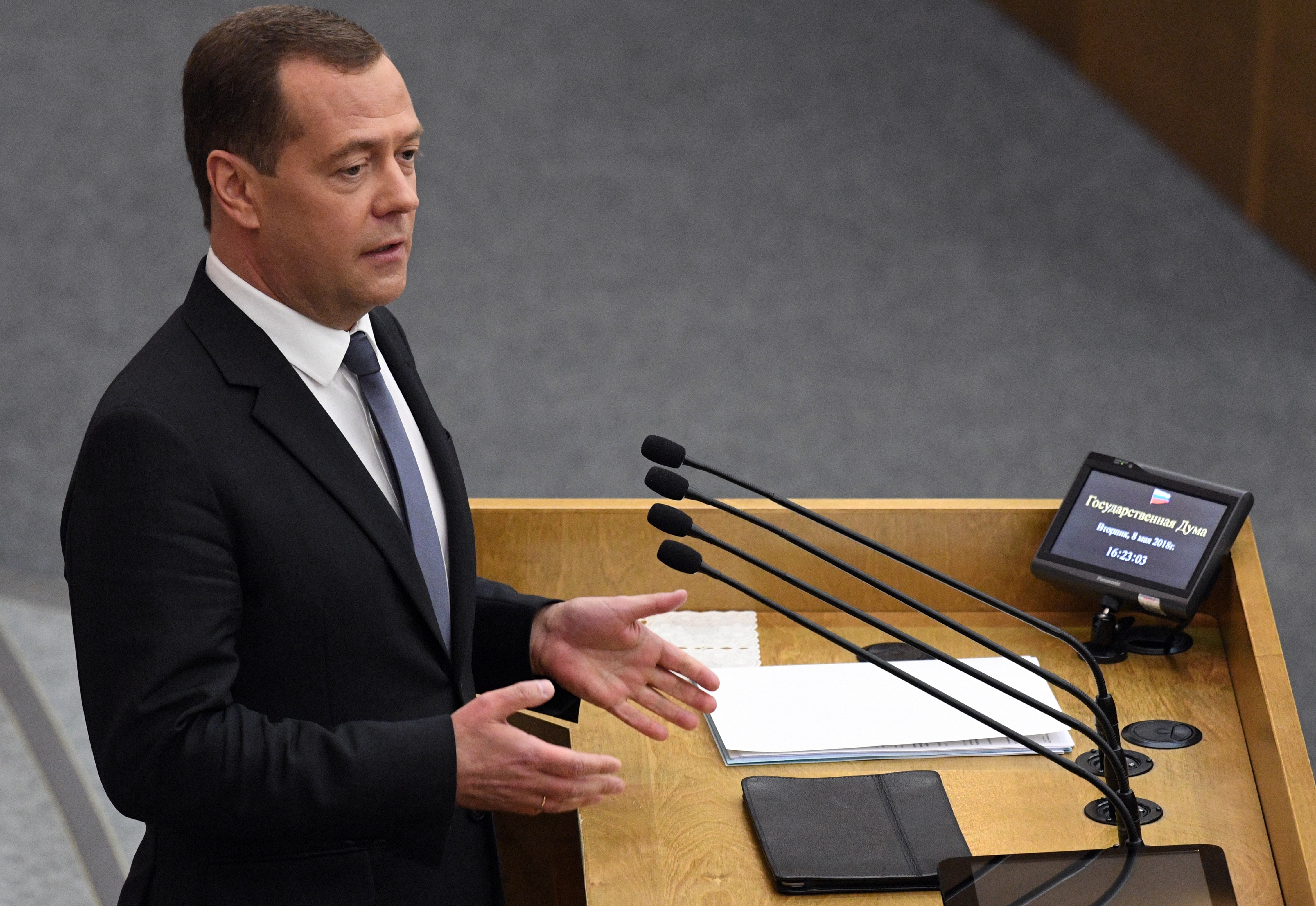 Первый премьер министр россии. Медведев Инстаграм.