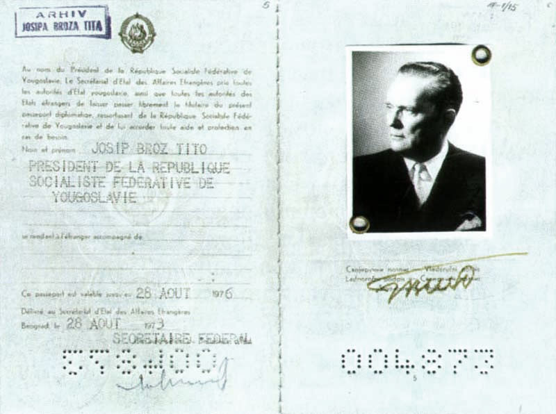 Дипломатический паспорт Тито. Фото: © wikipedia.org