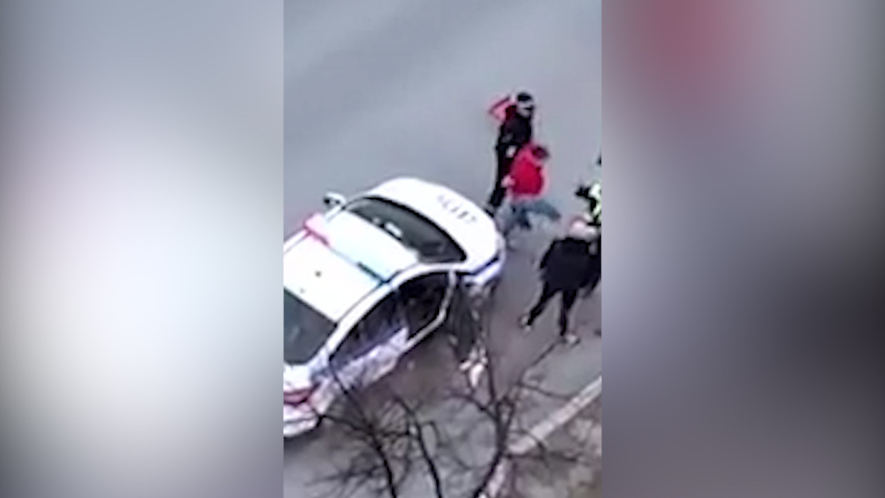 "Ты чмо!" Тюменец использовал против сотрудника ДПС запрещённый приём — видео