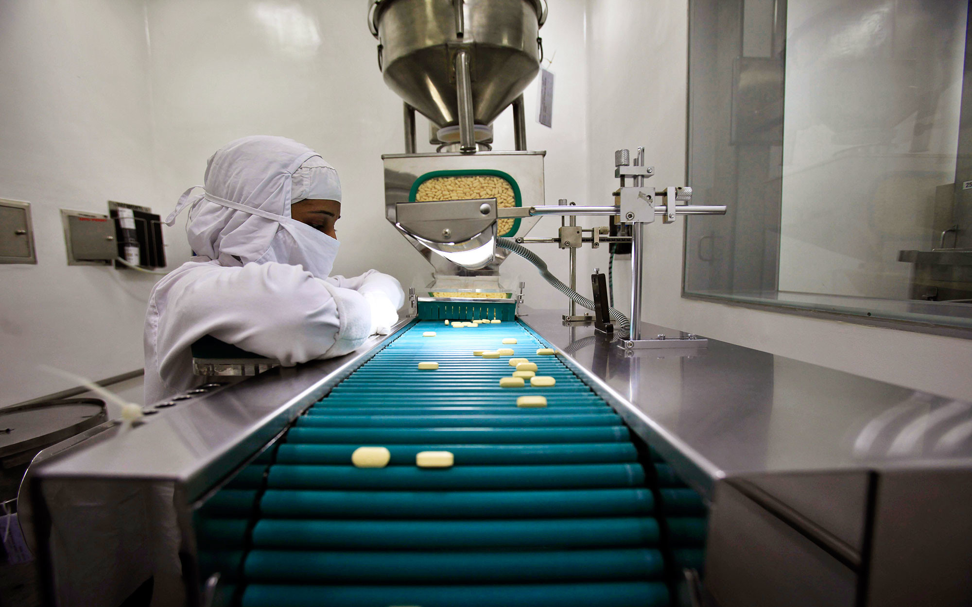 Производство лекарств в Индии. Фото: © AP Photo/Rafiq Maqbool