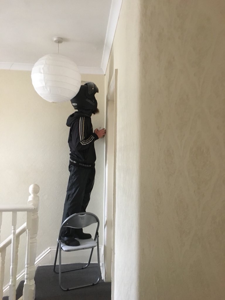 Фото © twitter/demiswn