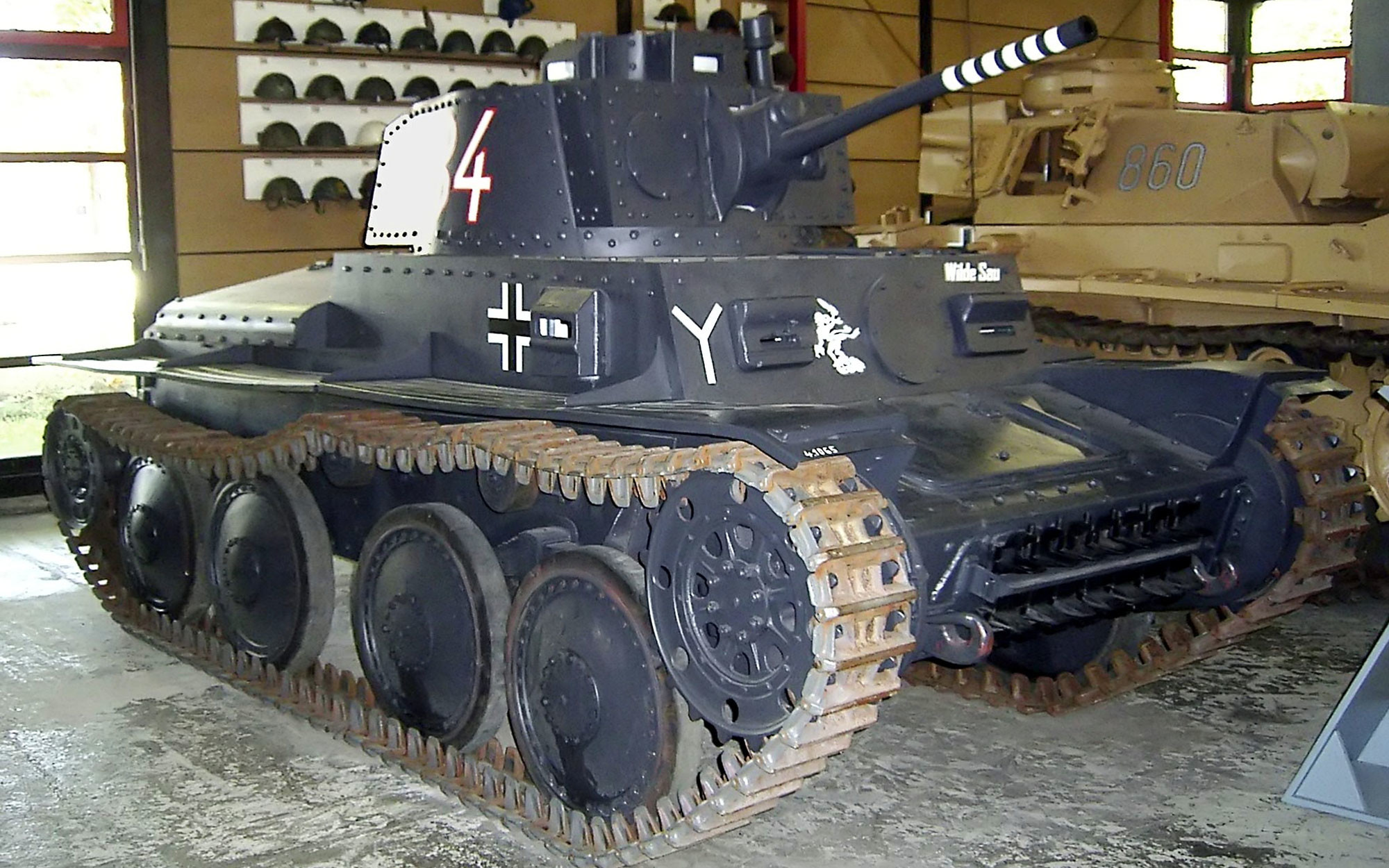"38-тонные" танки Туза на деле были весьма лёгкими аналогами БТ. Фото: © Wikipedia.org