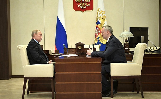 Владимир Путин, Андрей Травников. Фото: пресс-служба президента РФ
