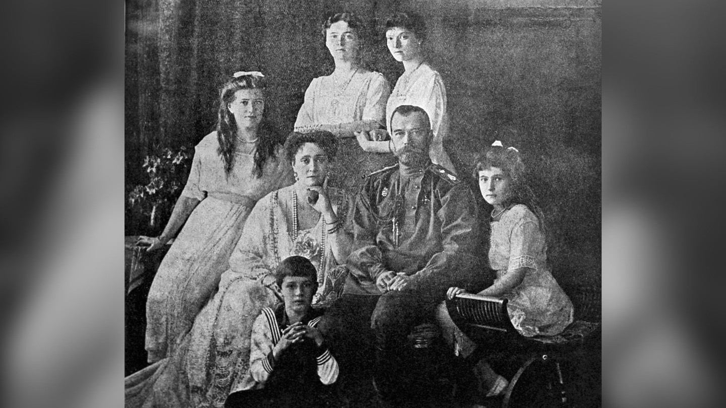 Николай II в кругу семьи. 1914 год. Фото: &copy;РИА Новости


