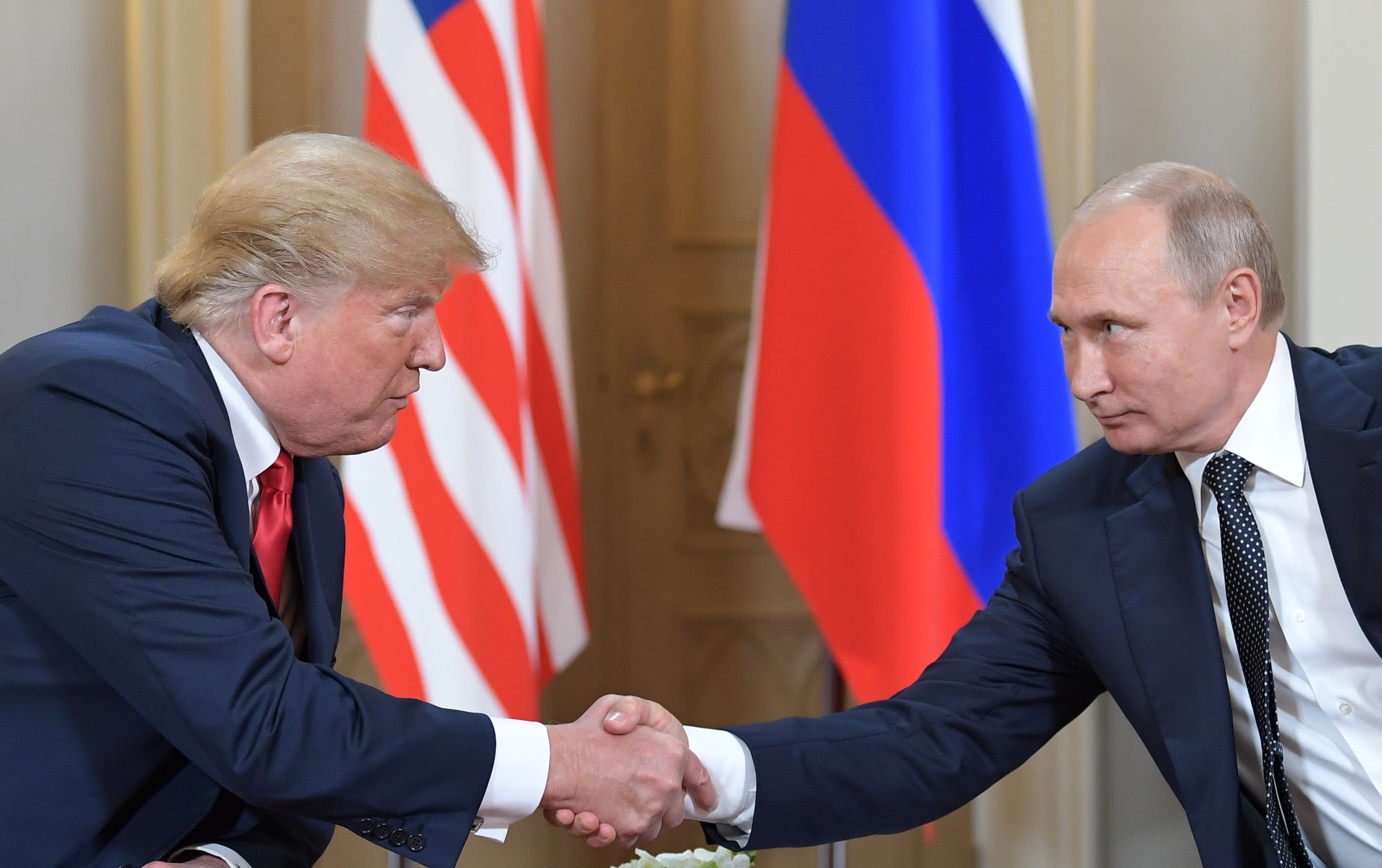 Трамп переговоры. Встреча президентов. Встреча Путина и Трампа. Политические переговоры.